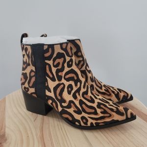 Linea Paolo Womens Sevilla 2 Animal Print Ankle Boots Size 5.5 M